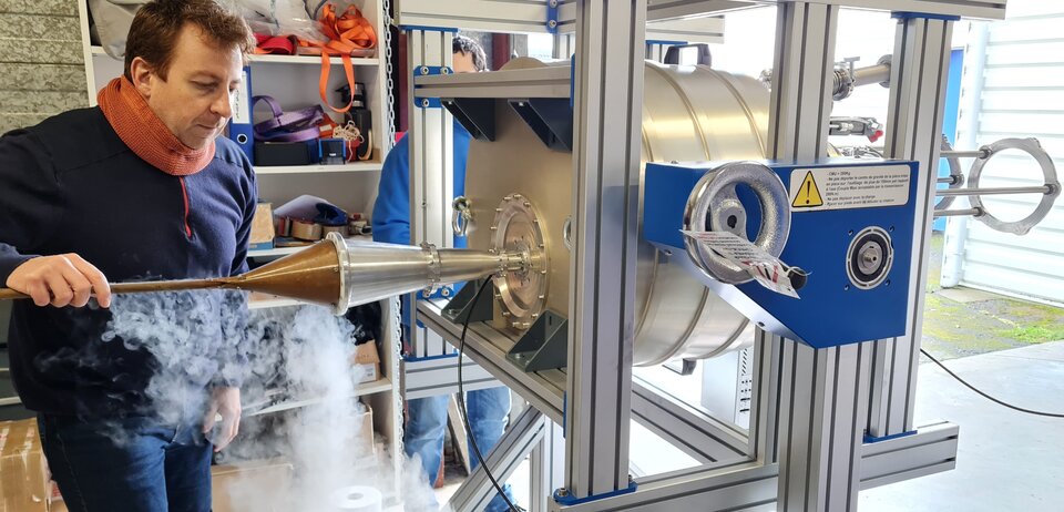 Malargüe : Une parabole refroidie pour des données spatiales plus chaudes