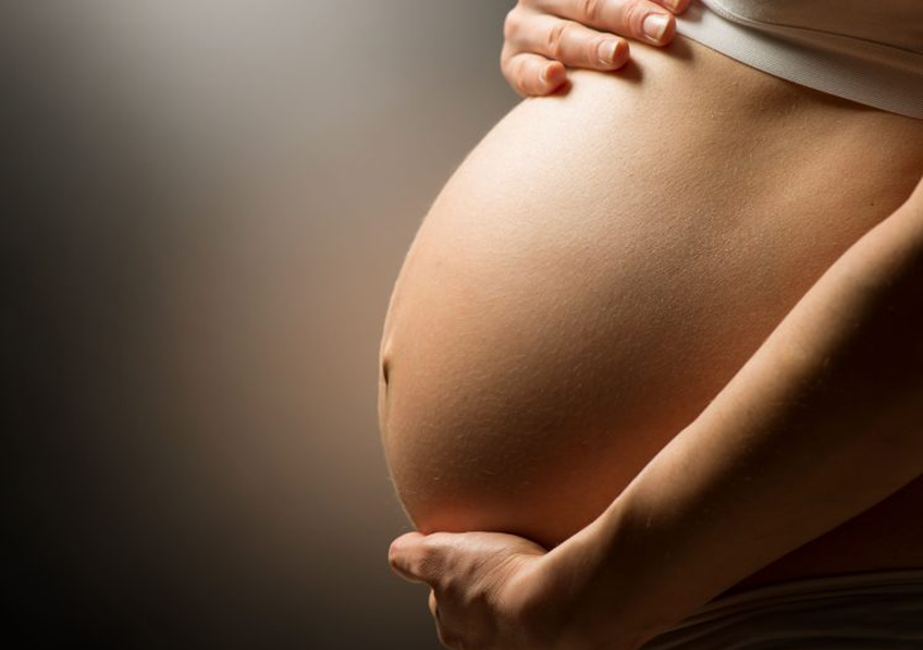 PFAS : Menaces sur le placenta pendant la grossesse