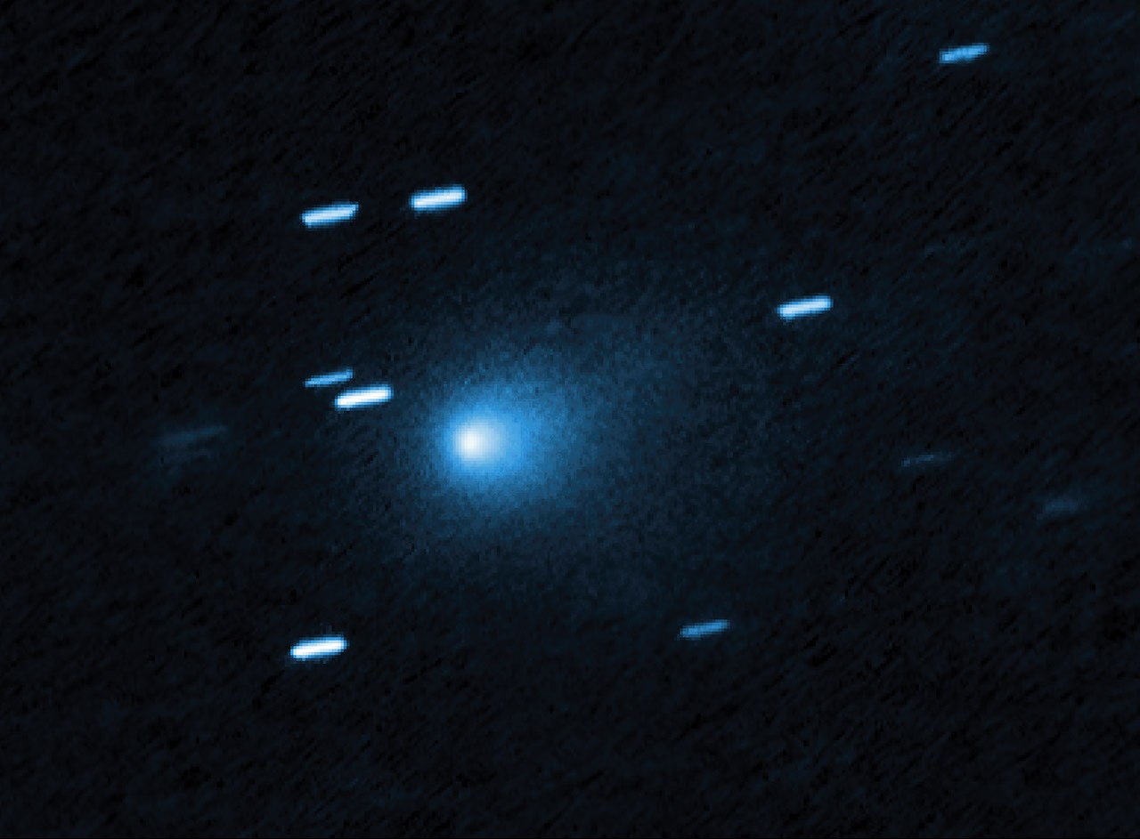 As NASA Missions Study Interstellar Comet, Hubble Makes Size Estimate
