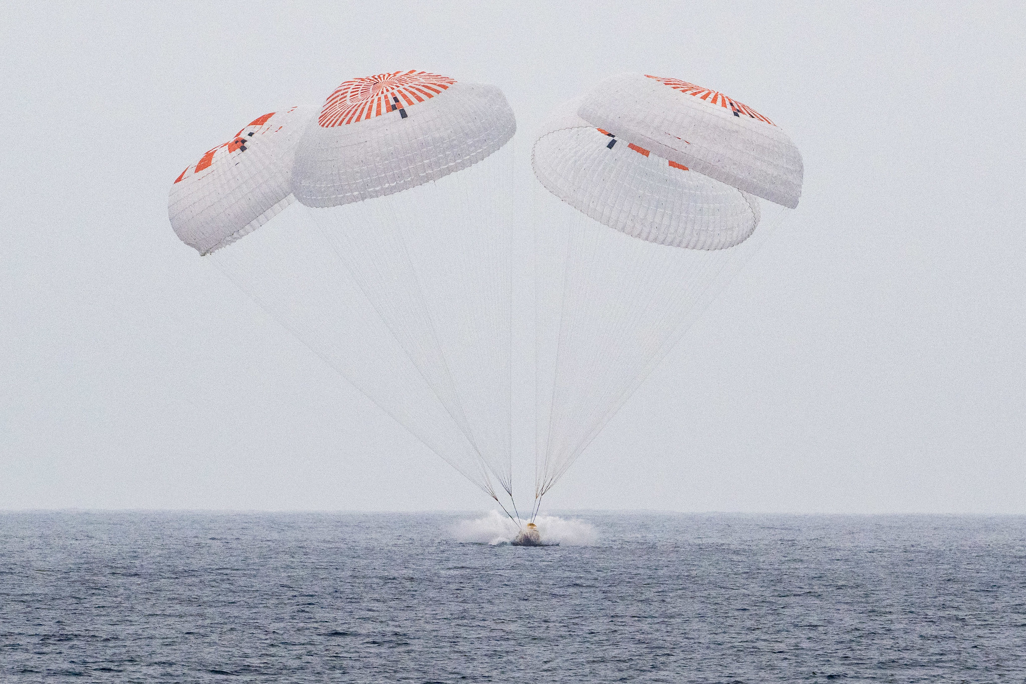NASA’s SpaceX Crew-10 Mission Returns, Splashes Down Off California