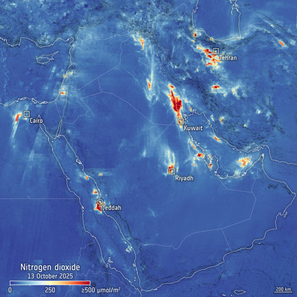 Sentinel-5 debuts images of atmospheric gases