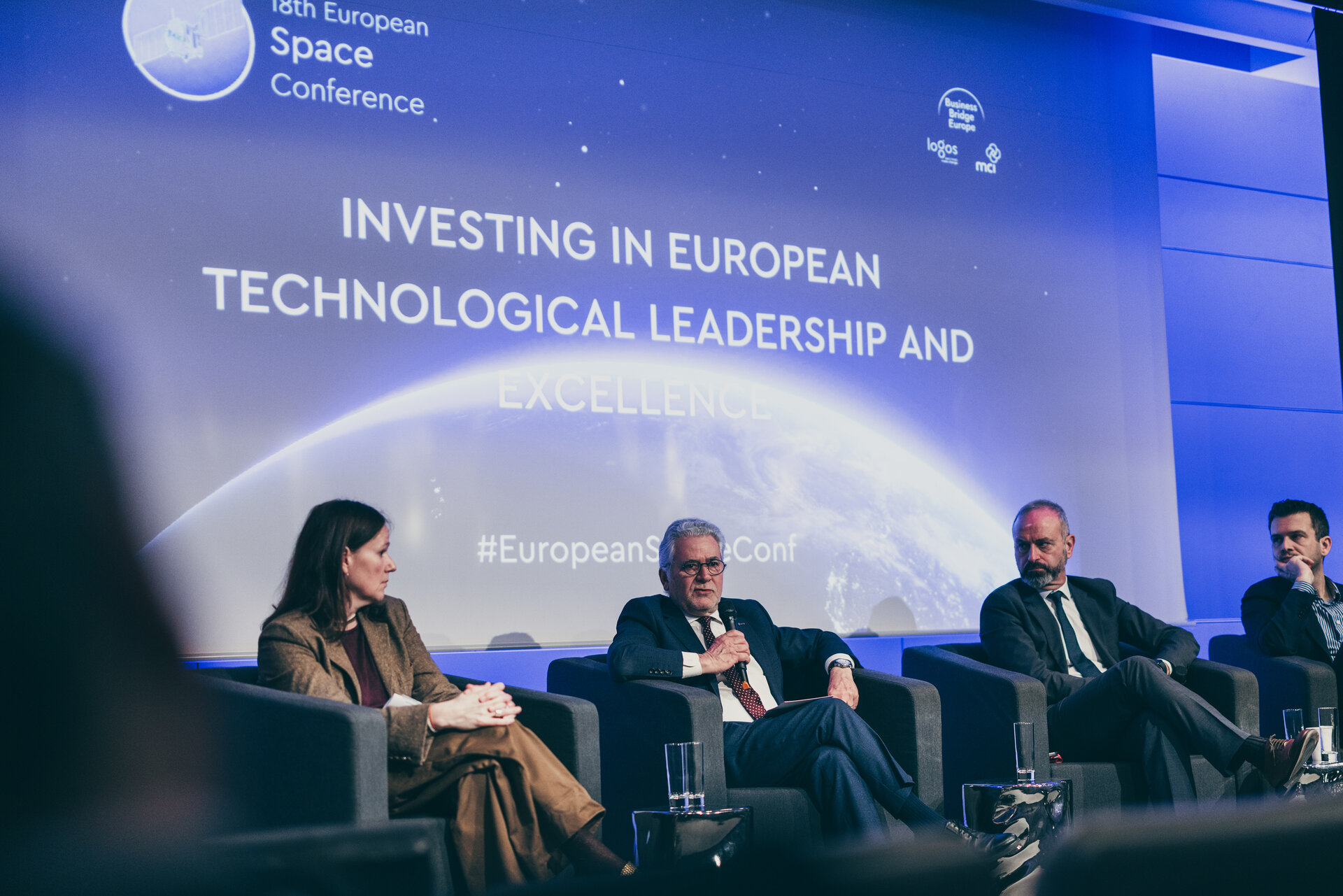 RÉVÉLATION CHOC : Ce que l'ESA nous prépare pour l'avenir de l'espace européen après la 18e Conférence !