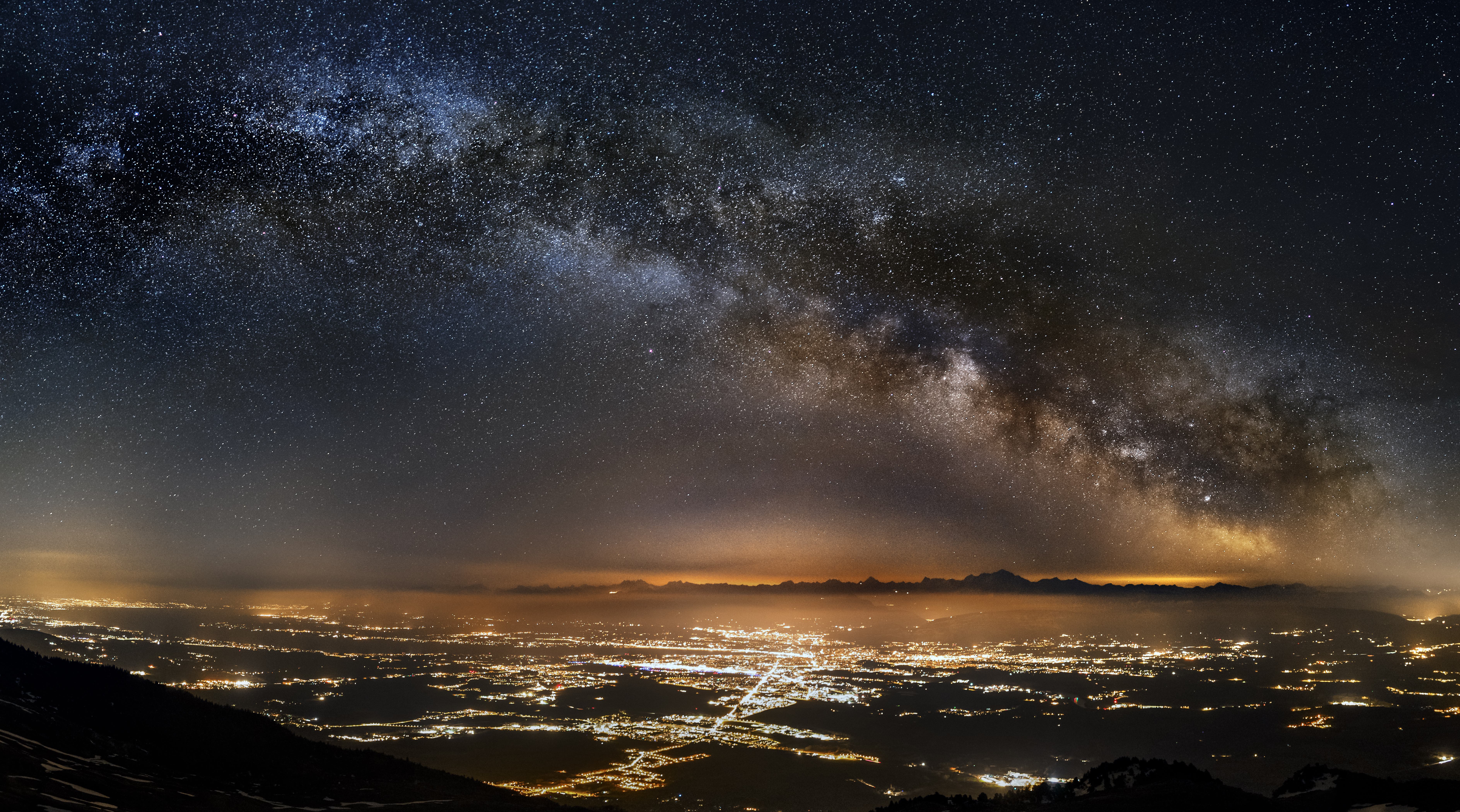 RÉVÉLATION CHOC : 860 millions d'euros pour le CERN ! Ces milliardaires veulent percer les secrets de l'Univers !
