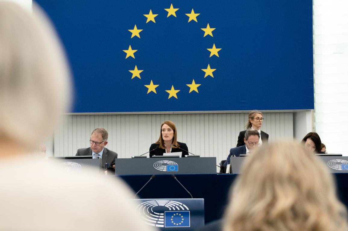 RÉVÉLATION CHOC : Le Parlement Européen s'apprête à débloquer des milliards pour la RENAISSANCE NUMÉRIQUE de l'Ukraine !