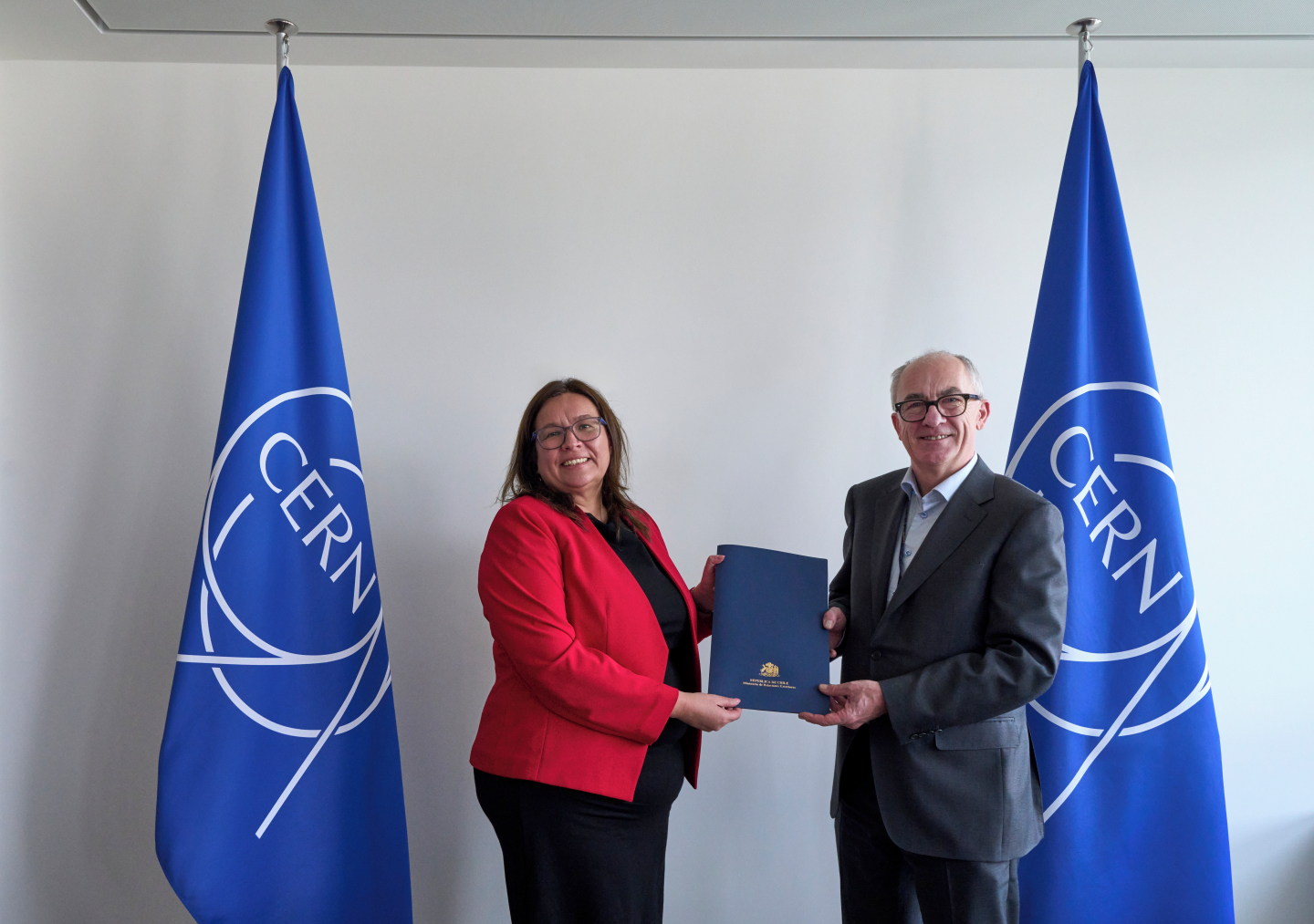 Chile becomes an Associate Member State of CERN