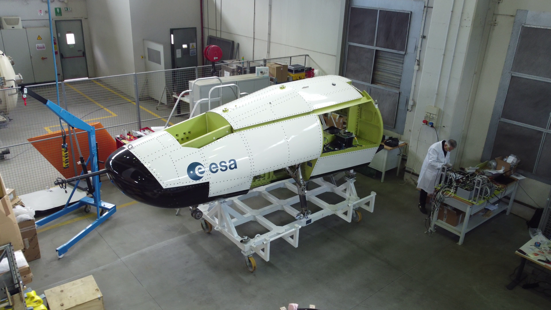 Space Rider drop model ready to glide