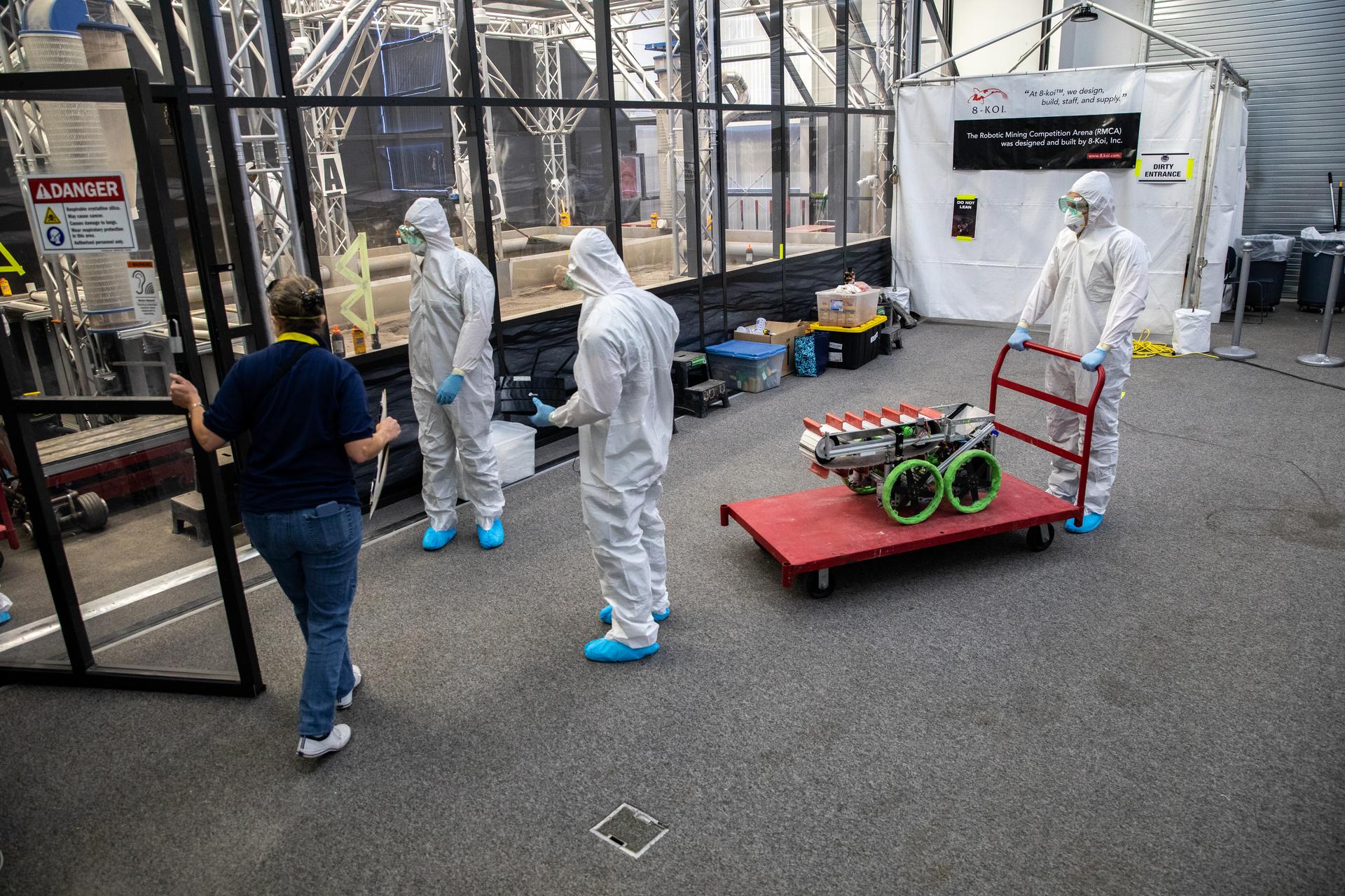 NASA Invites Media to Annual Lunabotics Robotics Competition
